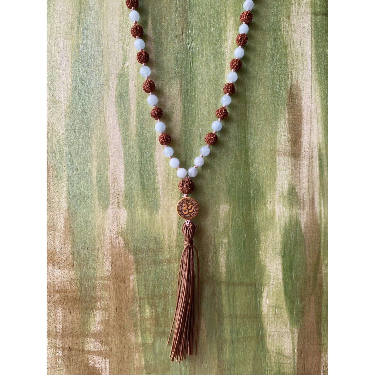 Mala aus Aquamarin und Rudraksha Perlen