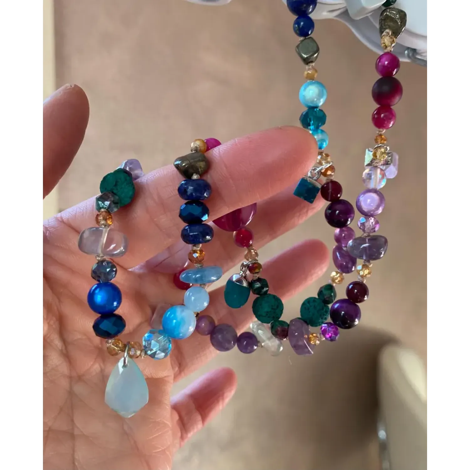 Aurora Edelstein Kette