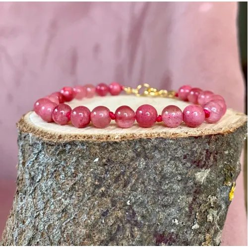 Handgeknüpftes Armband mit Cherry Jade