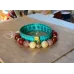 Armband mit großen Perlen