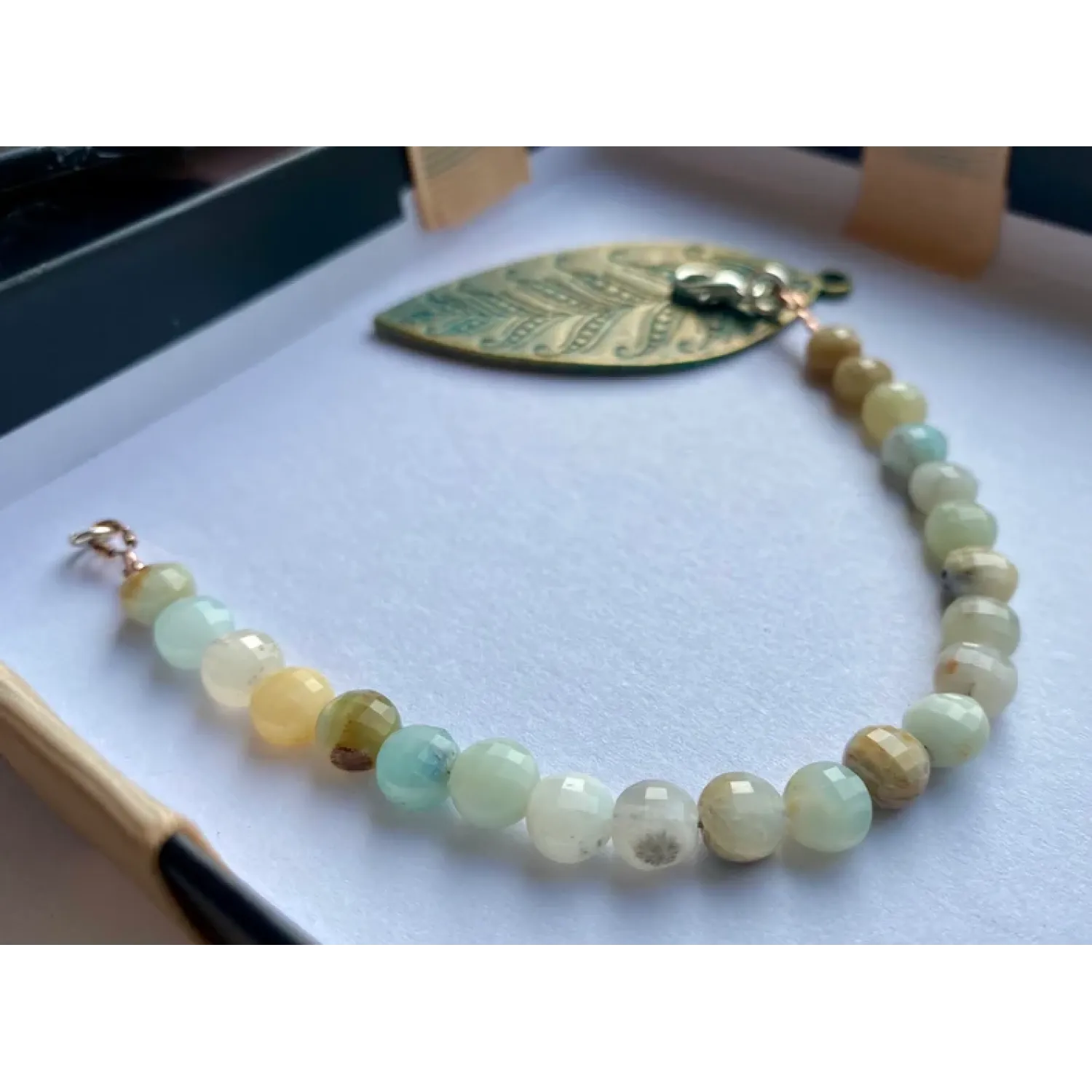 Armband mit facettierten Amazonit Münzen