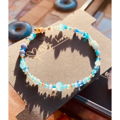 Armband in Babyblau