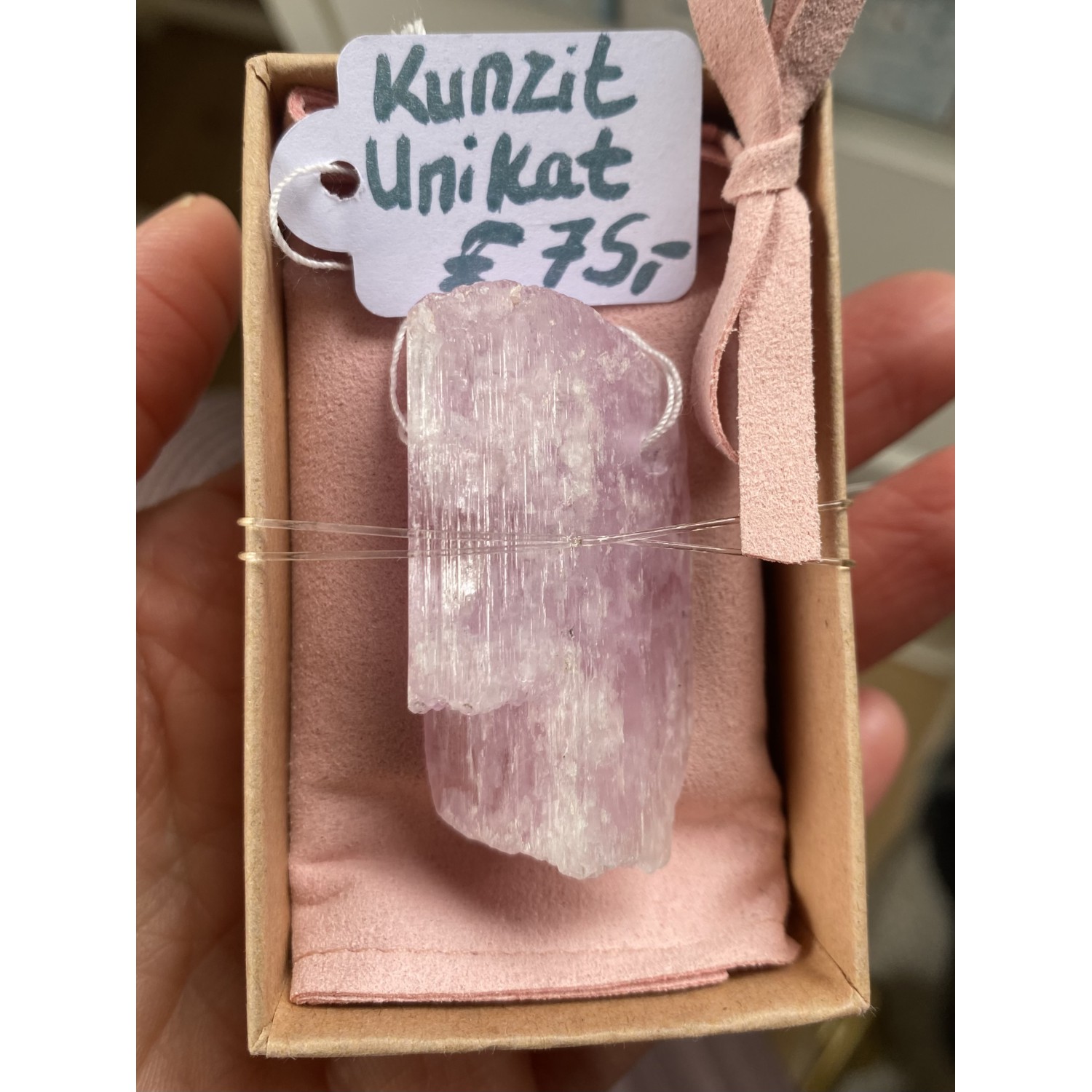 Kunzit Rohkristall