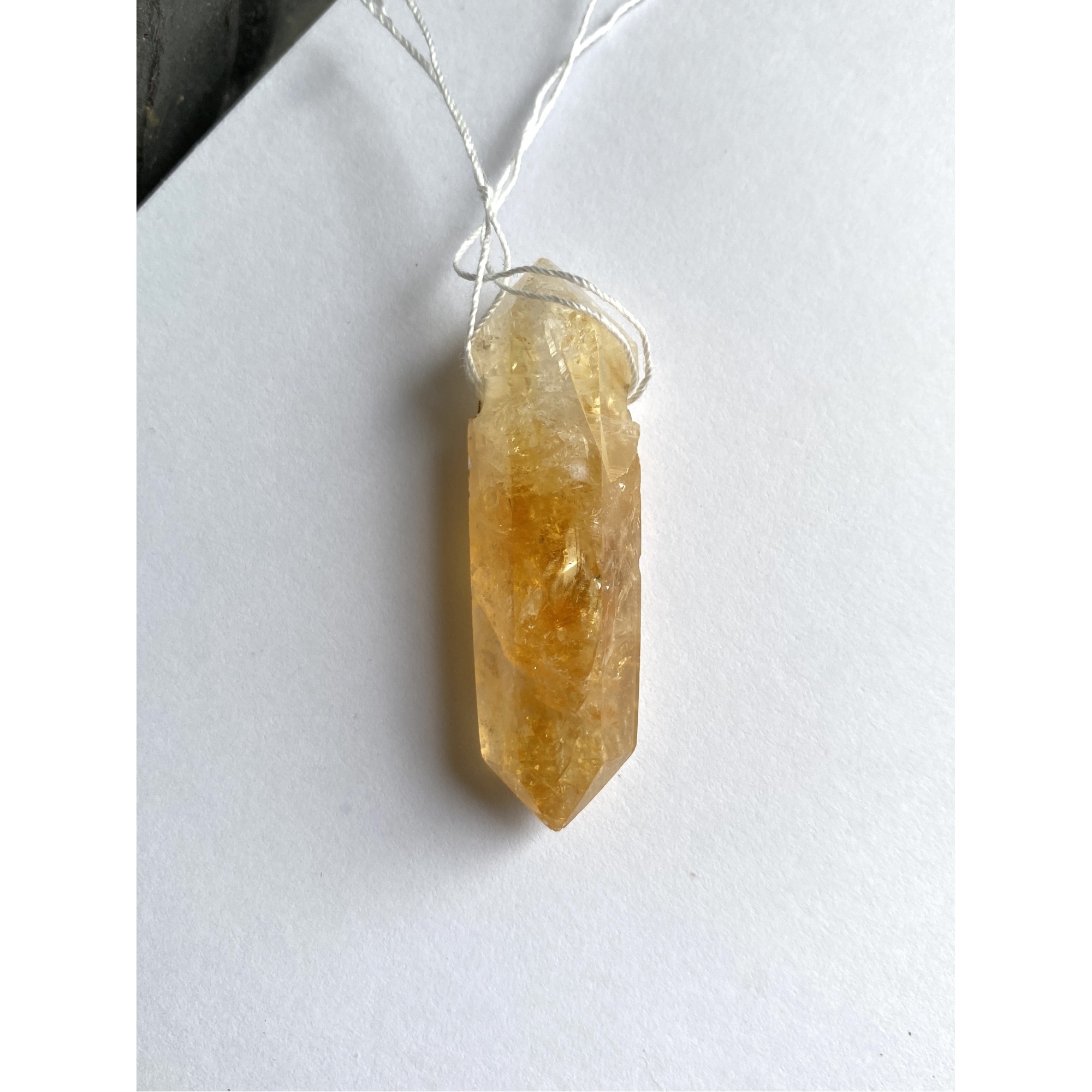 Gebohrte Citrin Spitze