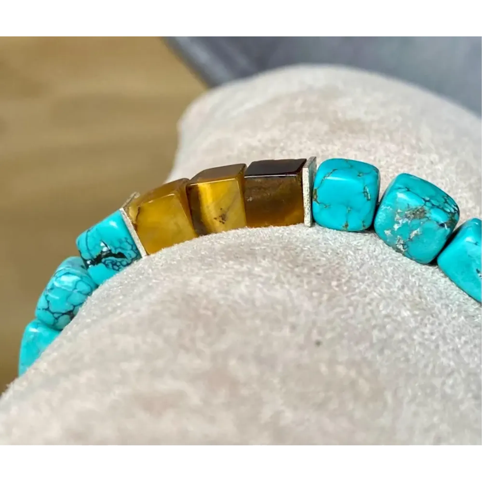 Armband aus echtem Türkis und Tigerauge